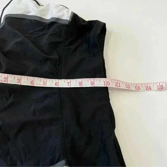 ATHLETA Black High Rise Acceleration Short 3.5" women’s size Small S Run… - Picture 9 of 12